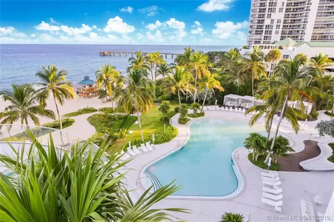 16901 Collins Avenue Sunny Isles Beach FL 33160