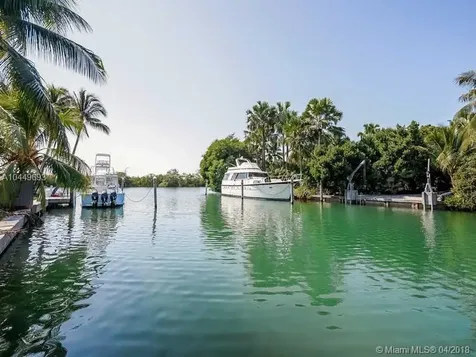 881 Harbor Drive Key Biscayne FL 33149