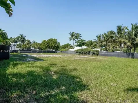 881 Harbor Drive Key Biscayne FL 33149