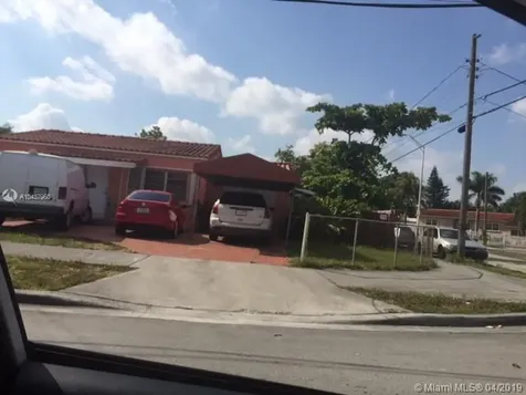 860 SE 10th Street Hialeah FL 33010