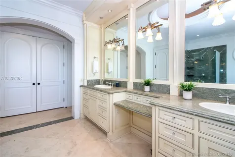 60 W Rivo Alto Drive Miami Beach FL 33139