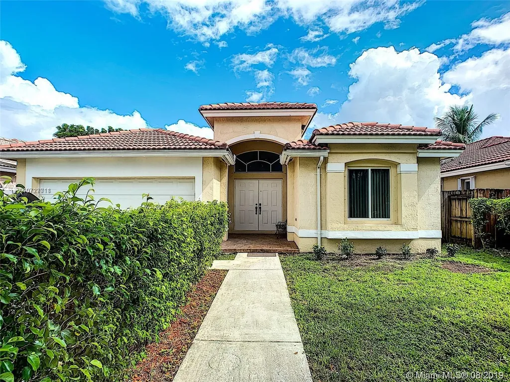 16217 SW 68th Terrace Miami FL 33193