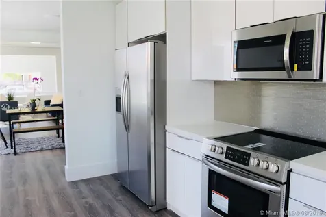 1114 SW 11th Avenue Miami FL 33129