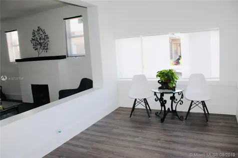 1114 SW 11th Avenue Miami FL 33129