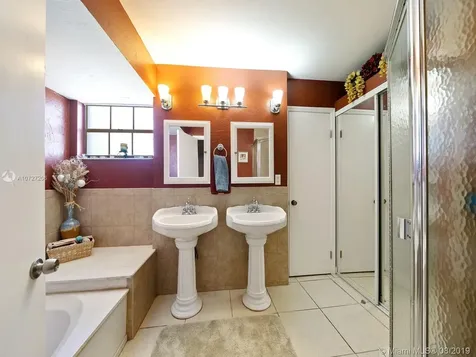 9760 SW 220th Street Cutler Bay FL 33190