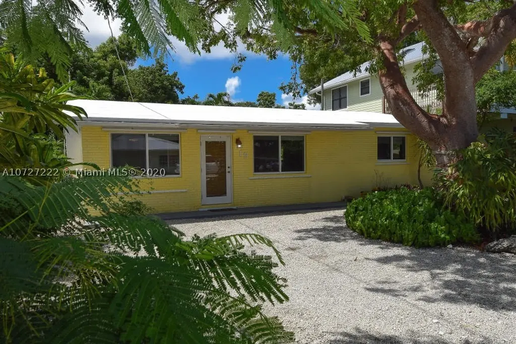 19 SE Marlin Avenue Key Largo FL 33037