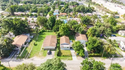562 NW 98th Street Miami FL 33150