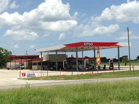 2716 W Us Highway 27 Clewiston FL 33440