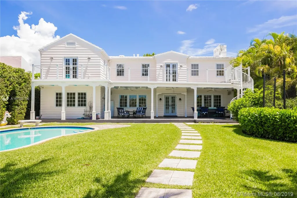 1550 Daytonia Road Miami Beach FL 33141