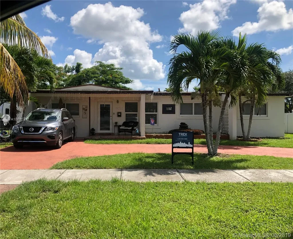 19265 Franjo Road Cutler Bay FL 33157