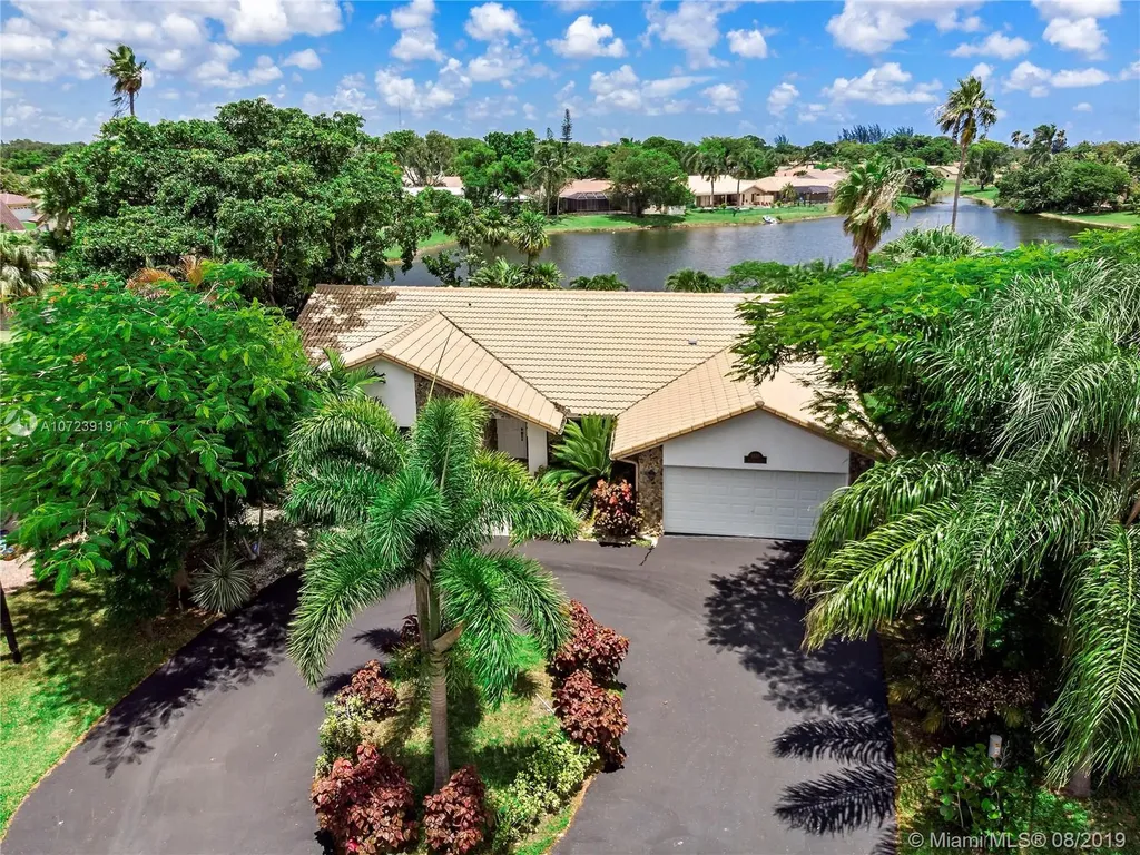1831 NW 110th Terrace Coral Springs FL 33071