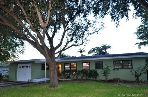 9561 Martinique Drive Cutler Bay FL 33189