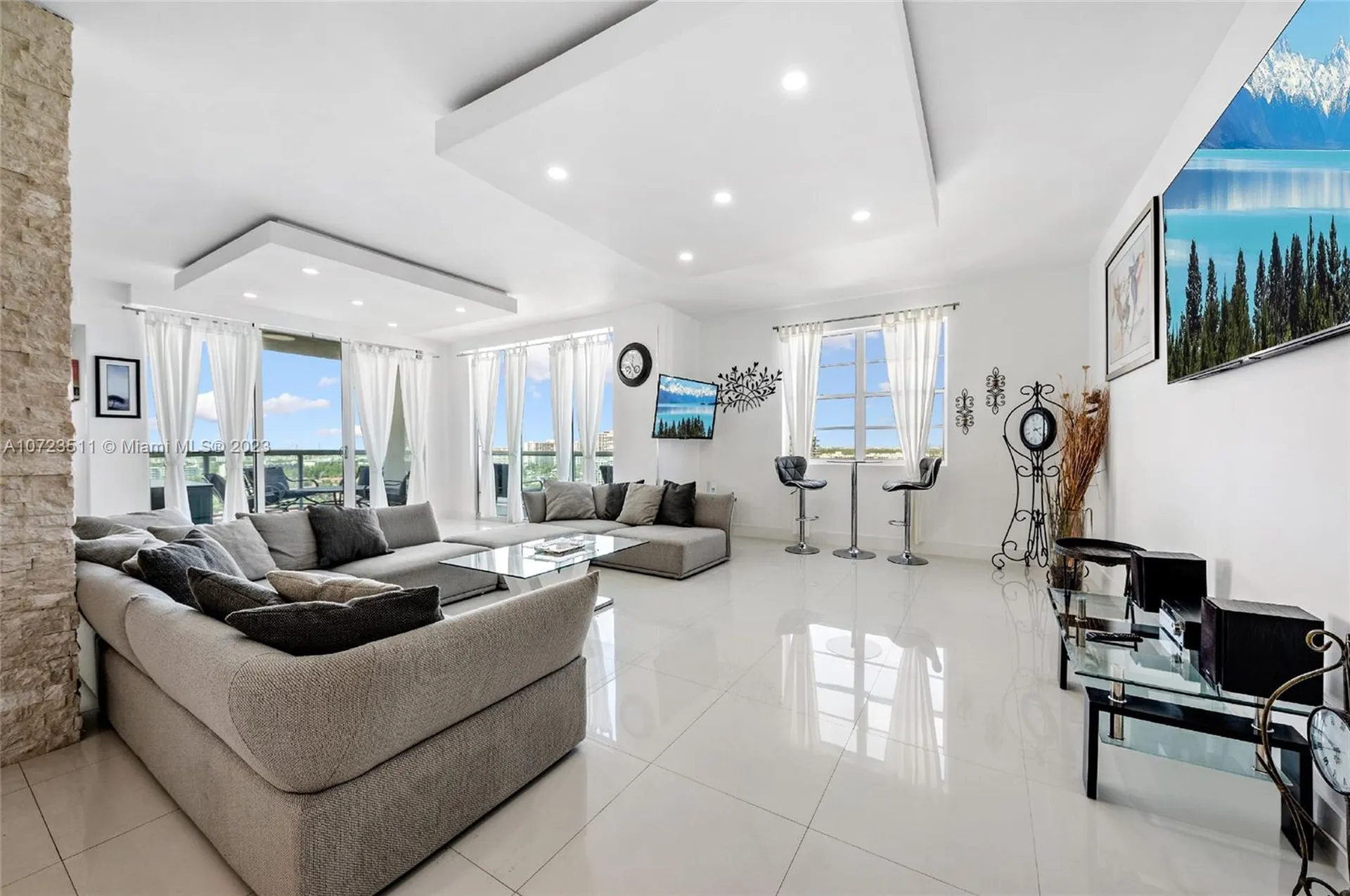 4001 S Ocean Drive Hollywood FL 33019