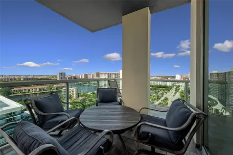 4001 S Ocean Drive Hollywood FL 33019