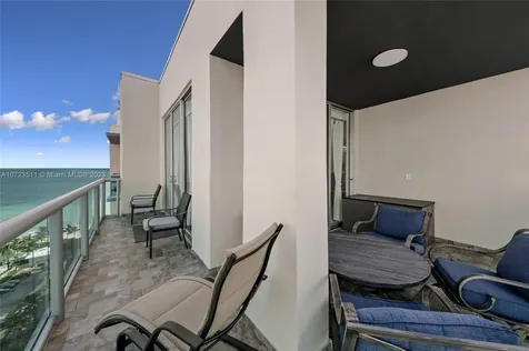 4001 S Ocean Drive Hollywood FL 33019