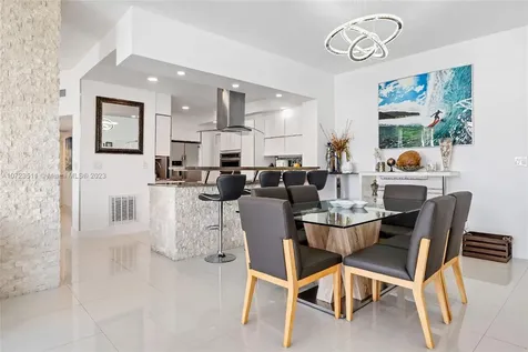 4001 S Ocean Drive Hollywood FL 33019