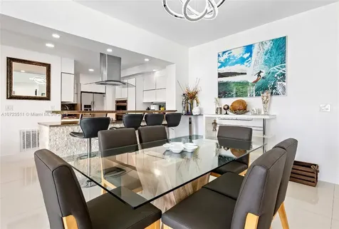 4001 S Ocean Drive Hollywood FL 33019