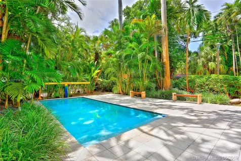 3721 Hibiscus Street Miami FL 33133