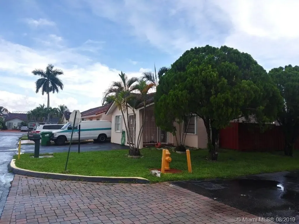 4541 SW 143rd Court Miami FL 33175