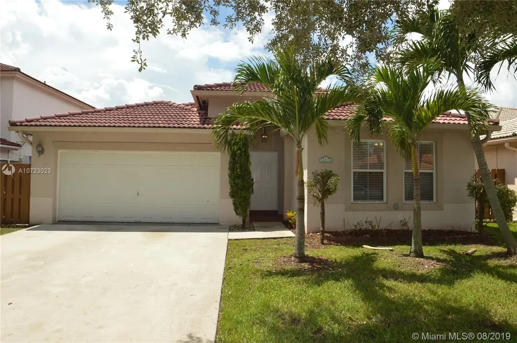 14074 N Cypress Cove Circle Davie FL 33325