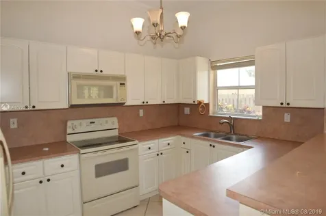 14074 N Cypress Cove Circle Davie FL 33325