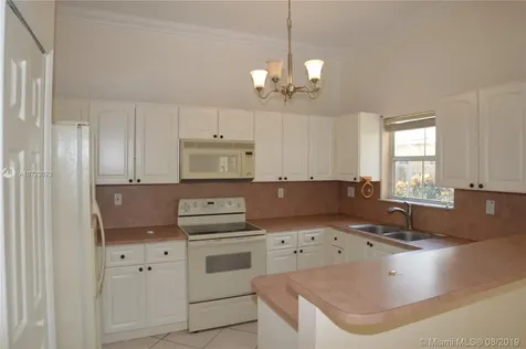 14074 N Cypress Cove Circle Davie FL 33325