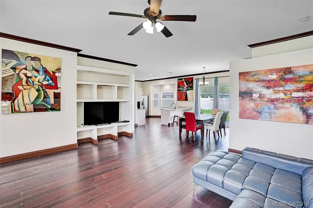 104 Waterview Way Royal Palm Beach FL 33411