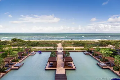 9349 Collins Surfside FL 33154