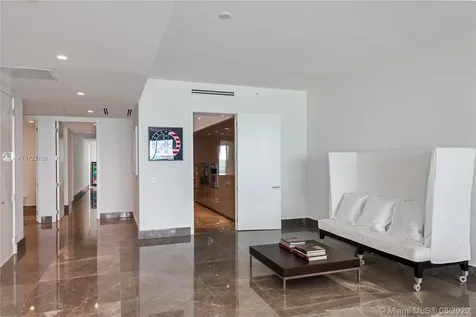 9349 Collins Surfside FL 33154