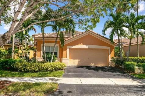 1005 Bluewood Terrace Weston FL 33327