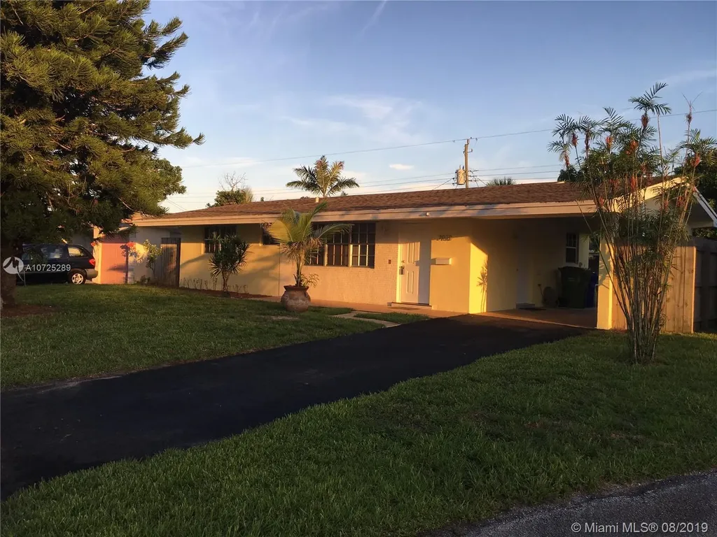 7930 NW 11th Street Pembroke Pines FL 33024