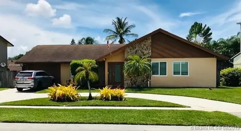 5241 SW 101st Avenue Cooper City FL 33328