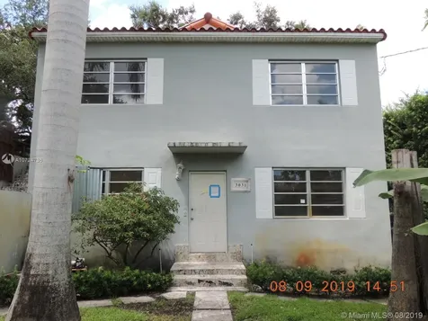 3031 NW 15th Street Miami FL 33125