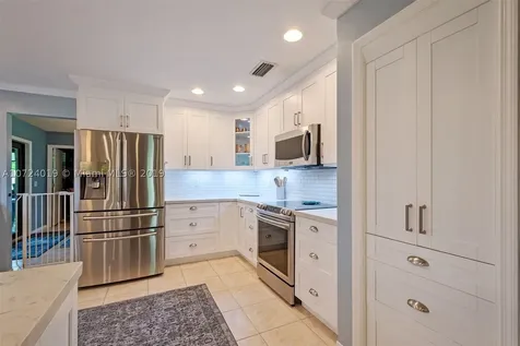 5800 SW 87th Way Cooper City FL 33328