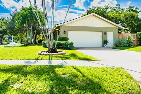 5800 SW 87th Way Cooper City FL 33328