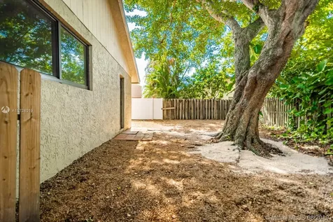 5800 SW 87th Way Cooper City FL 33328