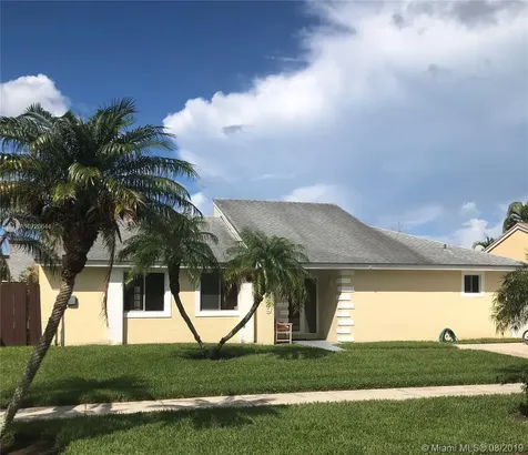 20939 SW 124th Avenue Road Miami FL 33177