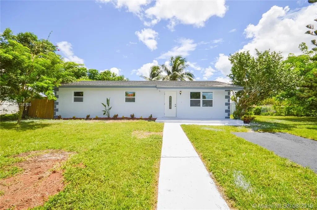 15280 SW 301st Street Homestead FL 33033