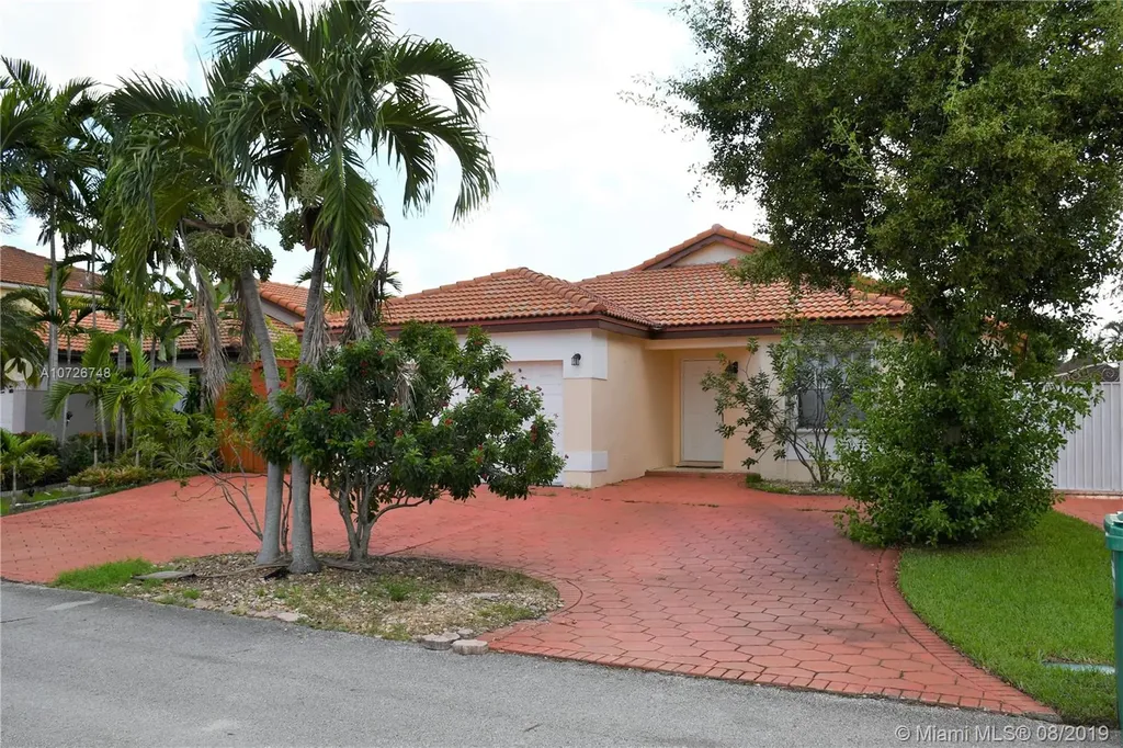 19836 NW 86th Court Hialeah FL 33015