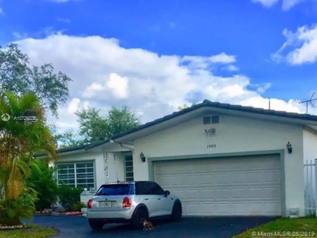1000 Redbird Avenue Miami Springs FL 33166