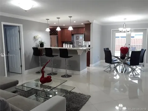 11361 NW 40th Place Sunrise FL 33323