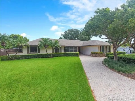 7801 SW 181st Terrace Palmetto Bay FL 33157