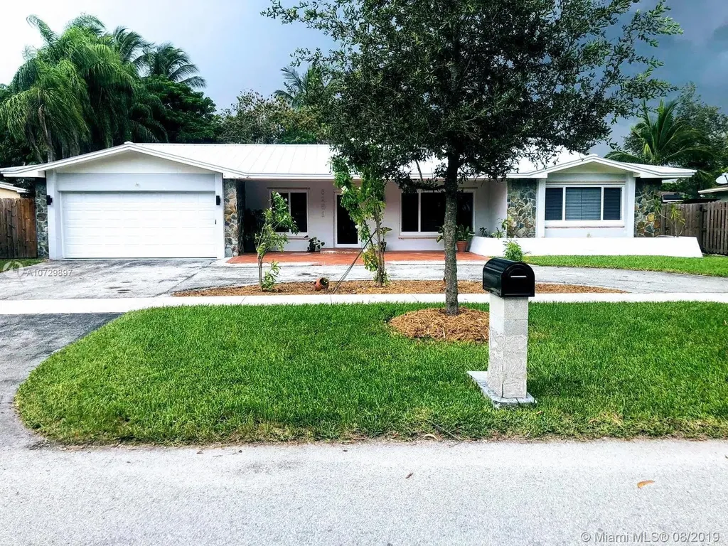 8251 SW 198th Street Cutler Bay FL 33189