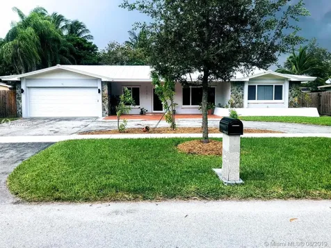 8251 SW 198th Street Cutler Bay FL 33189