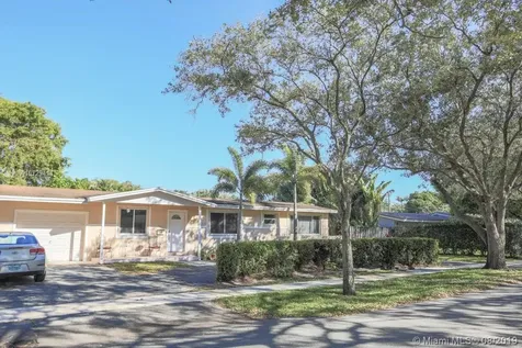 640 Beachwood Lane Plantation FL 33317