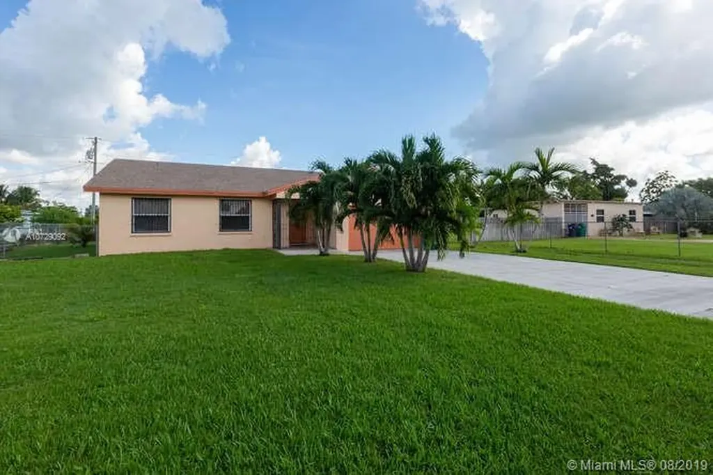 13885 SW 260th Street Homestead FL 33032