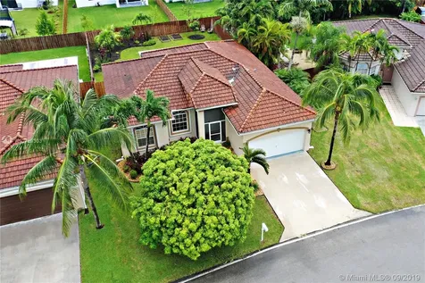 3135 SE 4th Place Homestead FL 33033