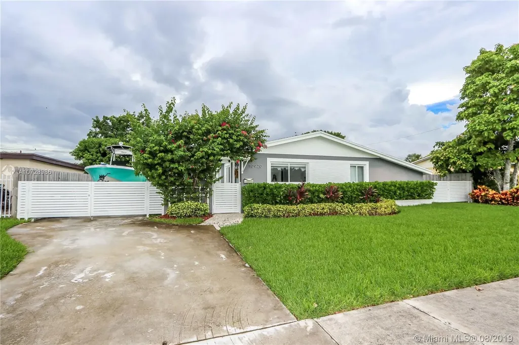 10920 SW 69th Drive Miami FL 33173