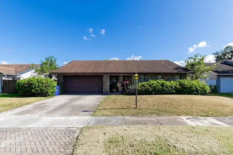 10130 NW 22nd Court Pembroke Pines FL 33026