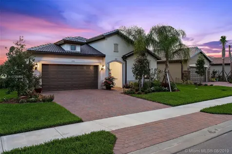 359 SE Courances Drive Port St. Lucie FL 34984